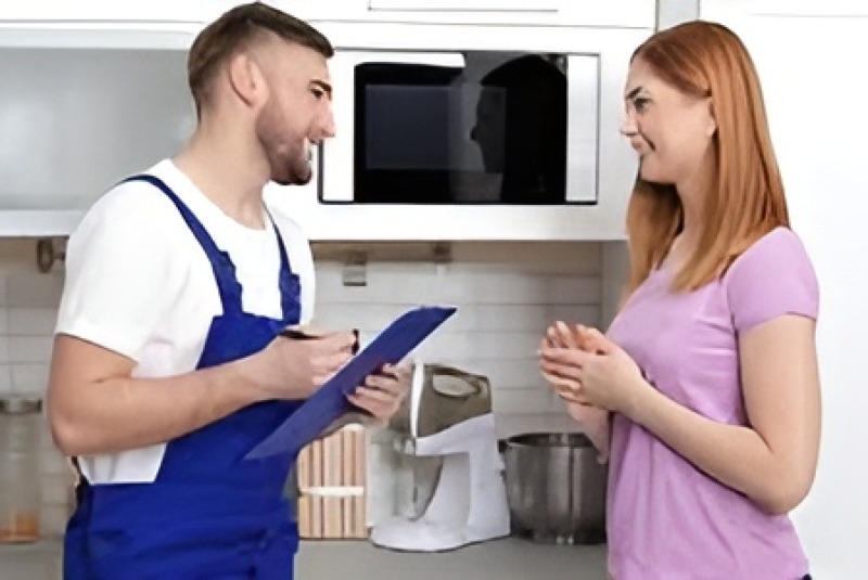 Buld-in Microwave Repair in Chicago